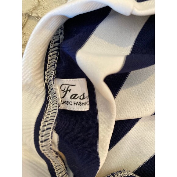 Fashion Blouse Size ? Medium Wide Navy & White Stripes Floral Sleeves Unique Top - Picture 6 of 9